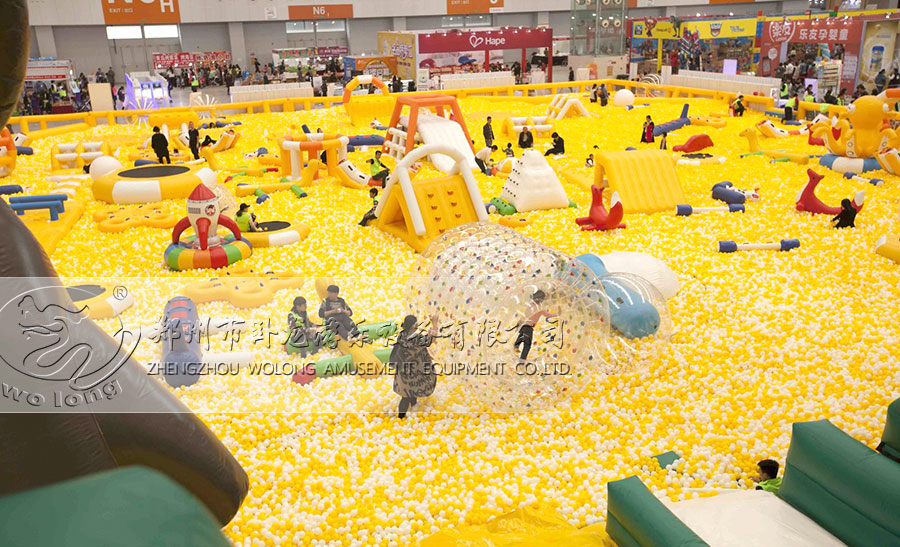 百万海洋球黄白海洋球池.jpg